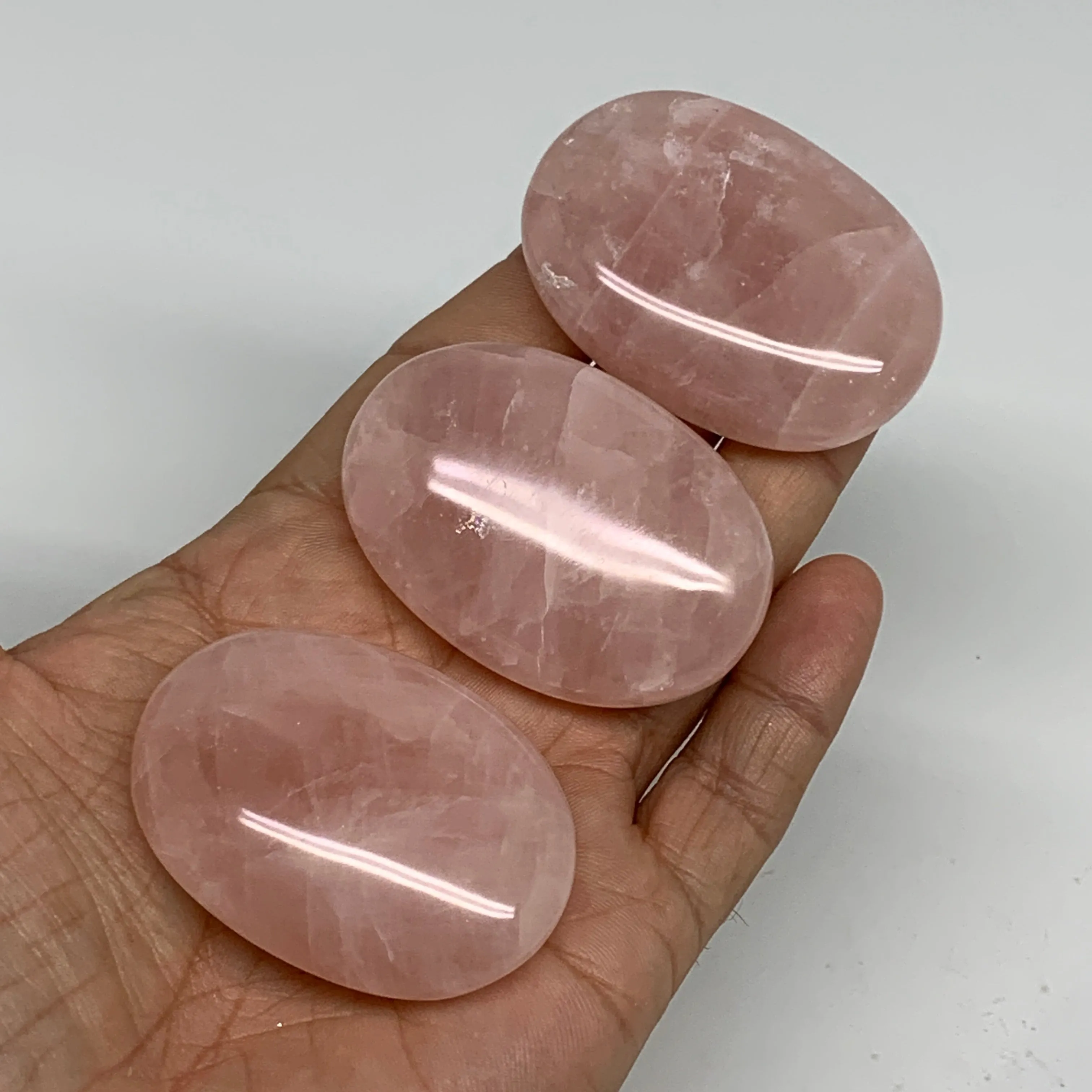169.9g , 2"-2.1", 3pcs, Natural Pink Rose Quartz Palm-stone Small Sizes, B34545